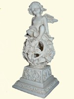 Angelot s/sph&egrave;re de Roses - D
