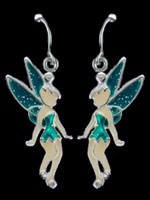 B. Oreilles F&eacute;e Ailes Vertes